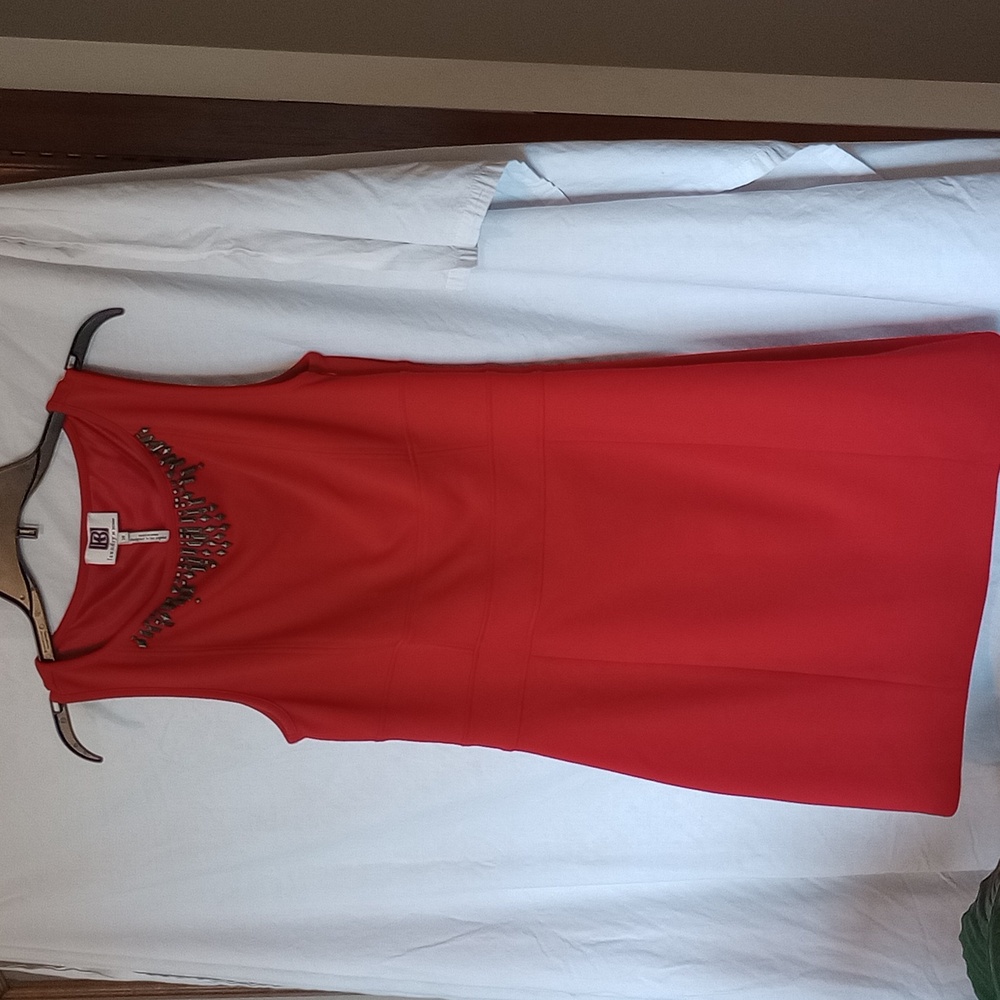 Laundry By Design Red Open back jeweled front dress